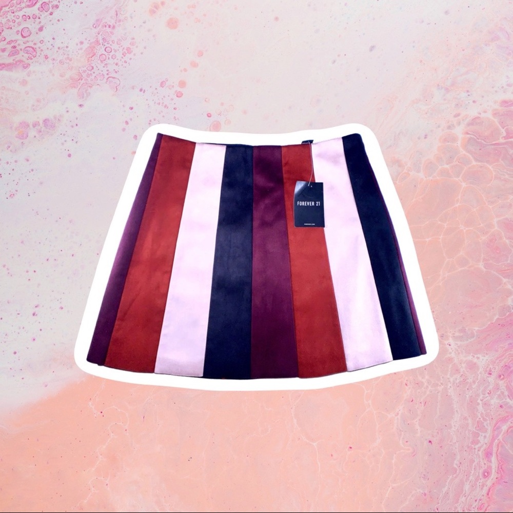 Forever 21 Faux Suede Mini Skirt Black/Rust Size: Small (S)